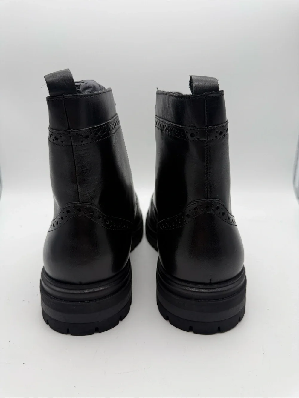 BRAND NEW Express Wingtip Combat Boots Black Leather Lug Sole Size 11